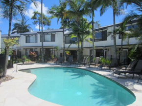 Отель Noosa Place Resort  Нусавилл